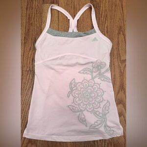 Adidas Women’s Workout Tank Top, size small